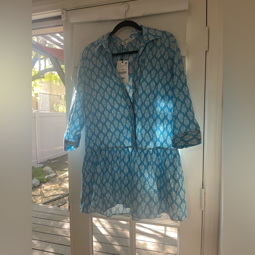 Size large blue and white dress